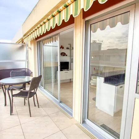 Appartement Le Clair Golfe-juan - T2 Terrasse Vue Parking Prive Wifi - Limestay Vallauris