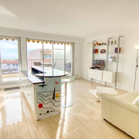 Le Clair Golfe-juan - T2 Terrasse Vue Parking Prive Wifi - Limestay * Vallauris